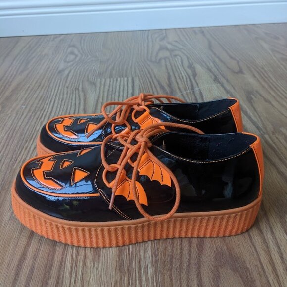 Dolls Kill Strangecvlt Halloween Jack O Lantern Creeper Shoes - Picture 2 of 7